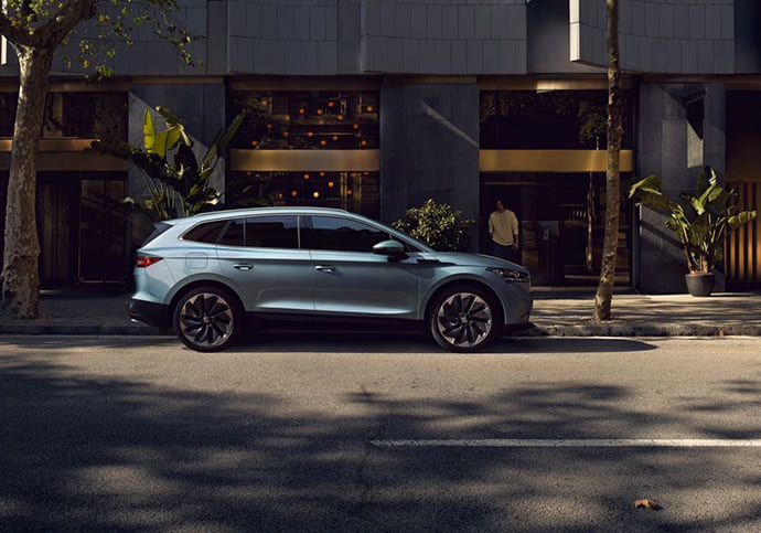 Luxury Sedans Are Redefining Comfort. Exploring Style and Innovation